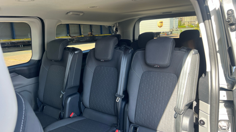 Ford Tourneo Custom 320 L2 Diesel Fwd 2.0 EcoBlue 136ps H1 Titanium 8 seater